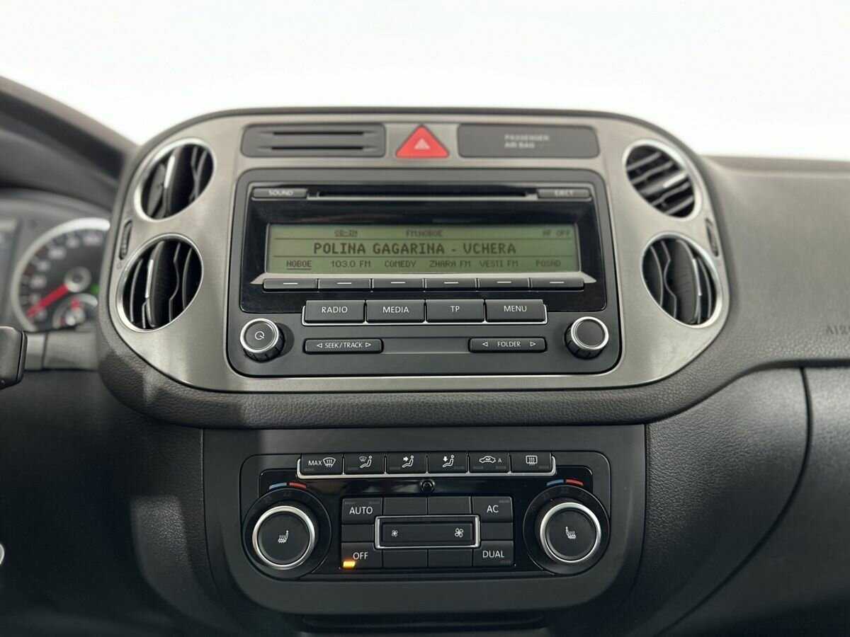 Volkswagen Tiguan с пробегом — 2011 год. Фото: #11