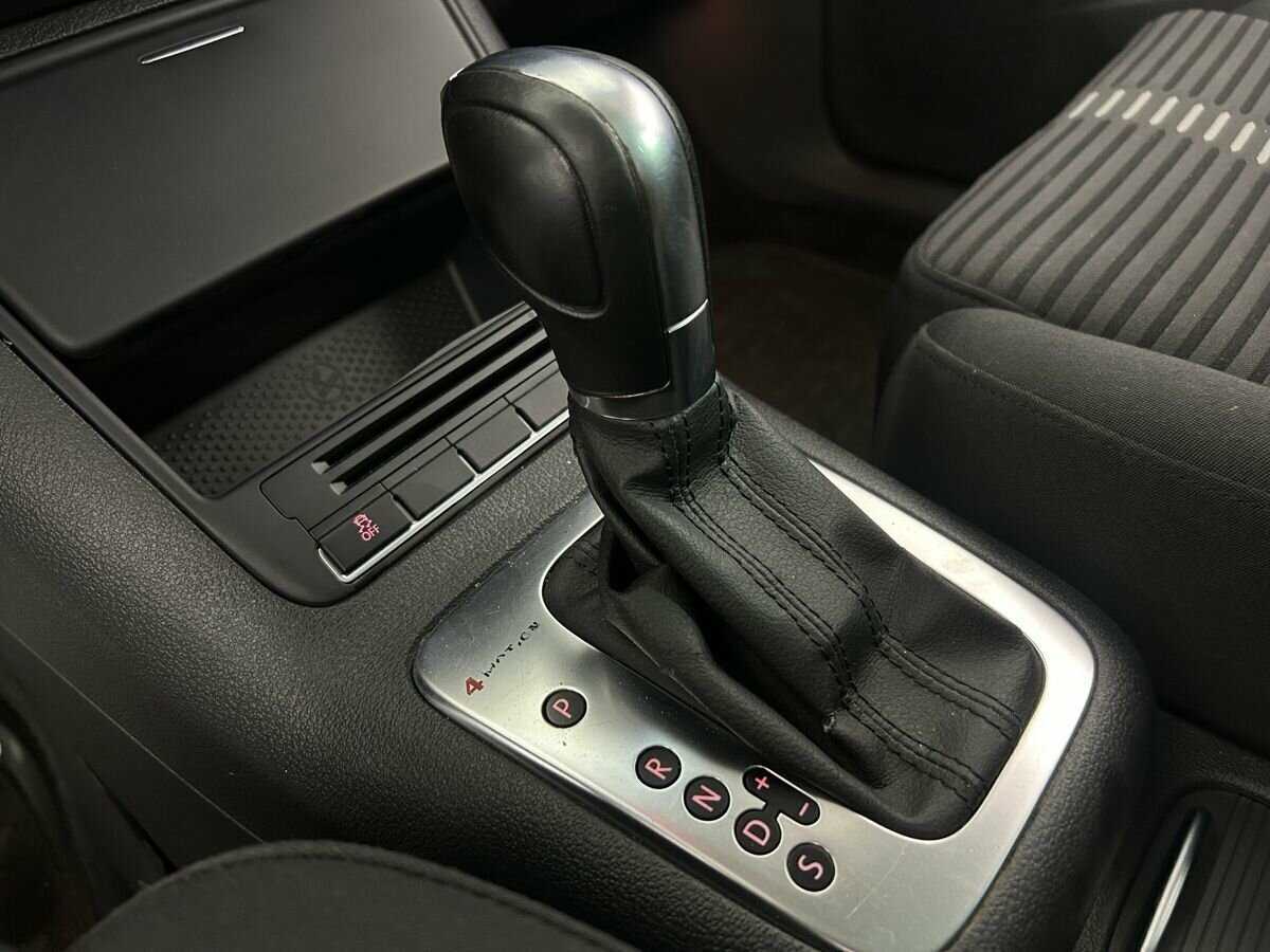 Volkswagen Tiguan с пробегом — 2011 год. Фото: #12
