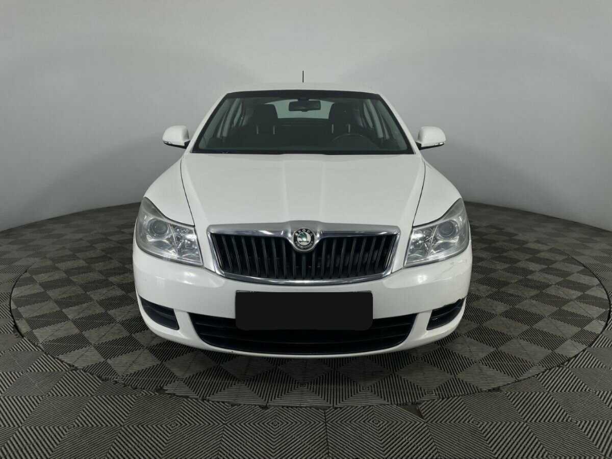 Skoda Octavia с пробегом — 2011 год. Фото: #1