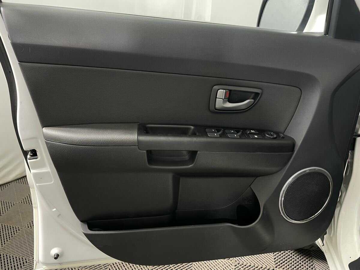 Kia Soul с пробегом — 2010 год. Фото: #7
