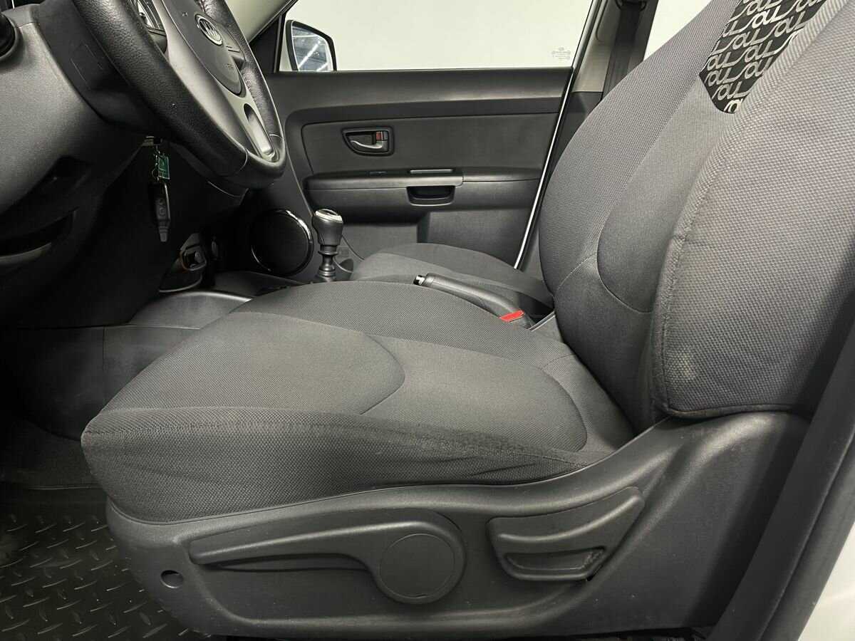 Kia Soul с пробегом — 2010 год. Фото: #9