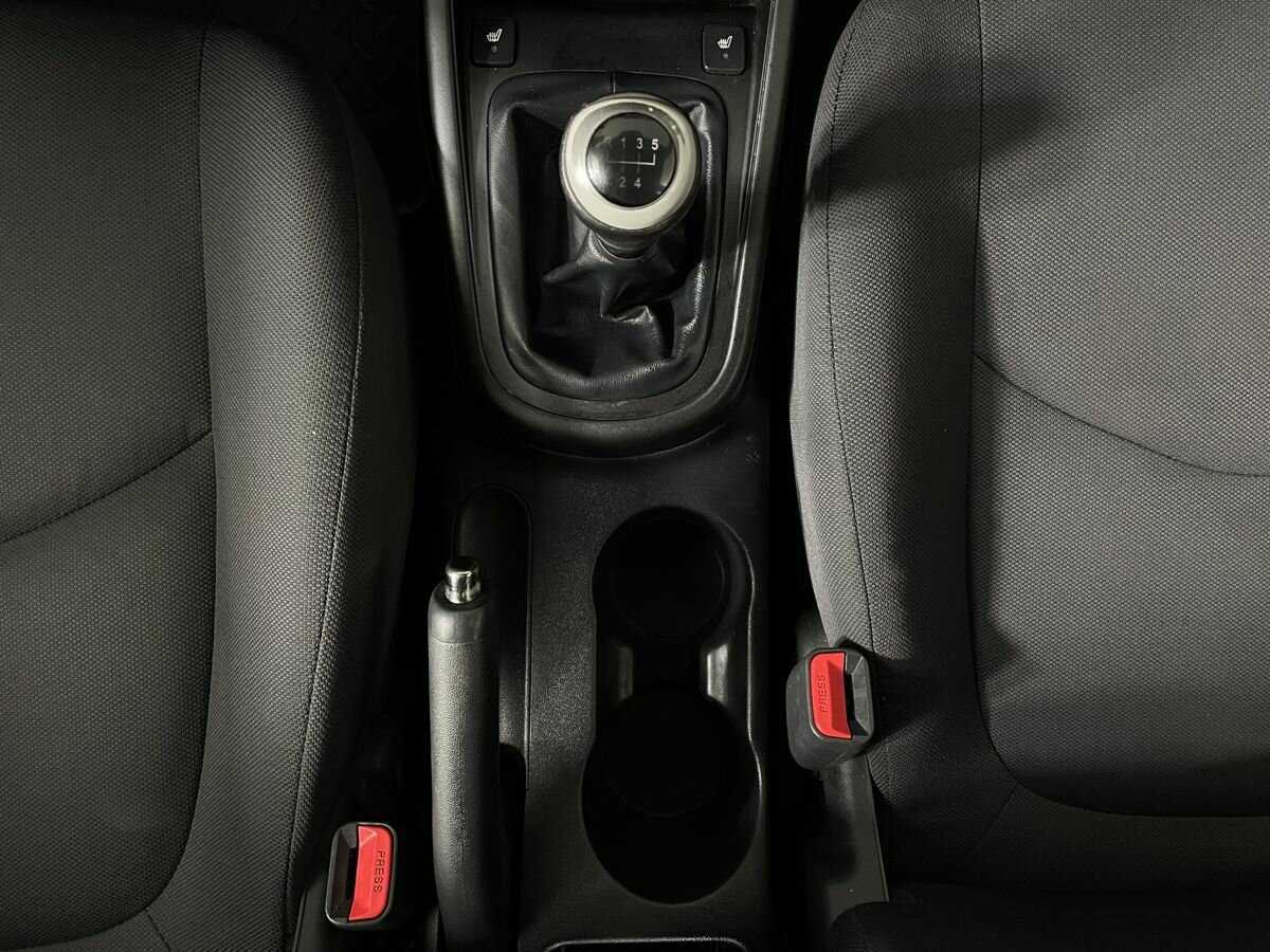 Kia Soul с пробегом — 2010 год. Фото: #12