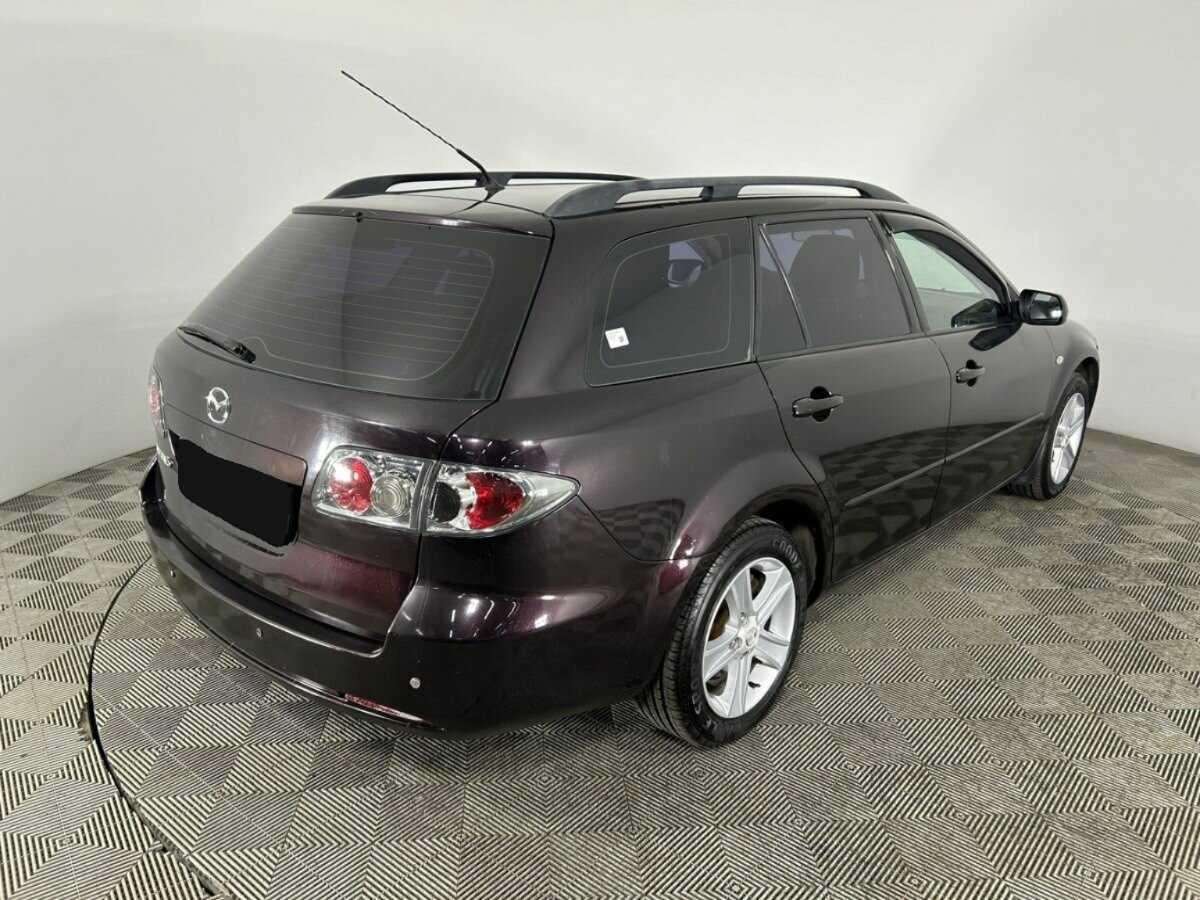 Mazda 6 с пробегом — 2005 год. Фото: #5