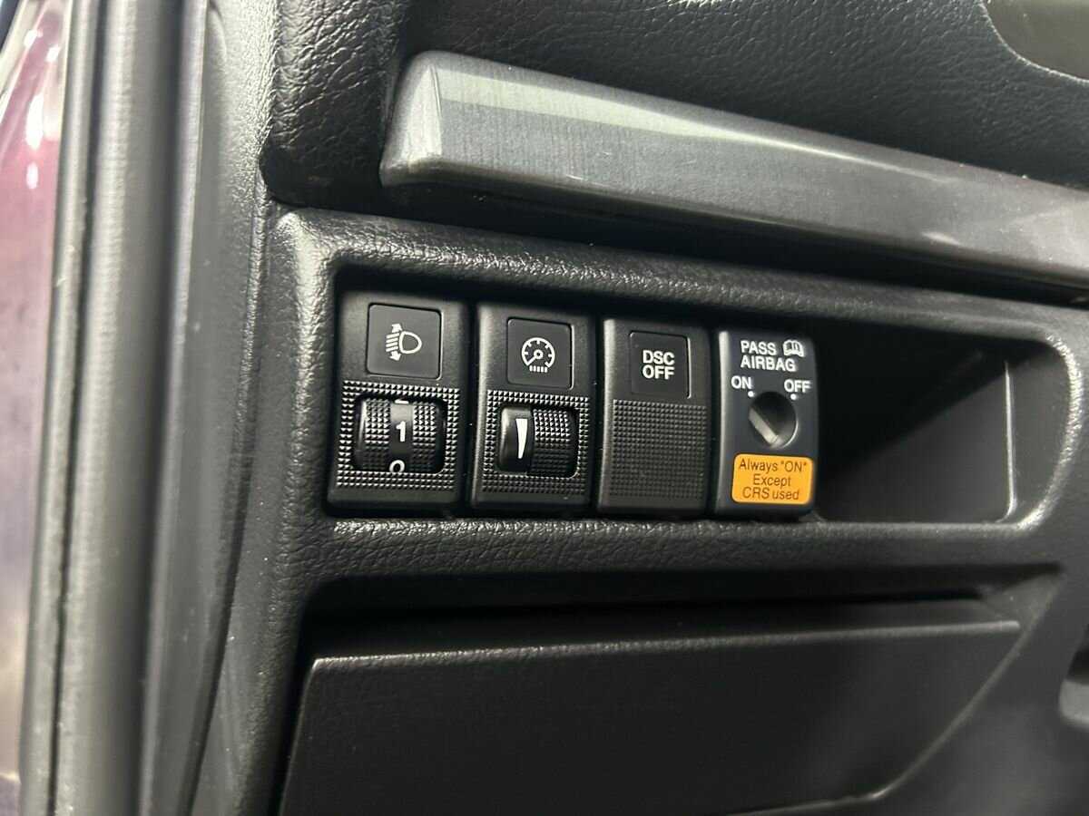 Mazda 6 с пробегом — 2005 год. Фото: #8