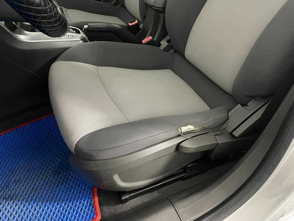 Chevrolet Cruze с пробегом — 2010 год. Фото: #9