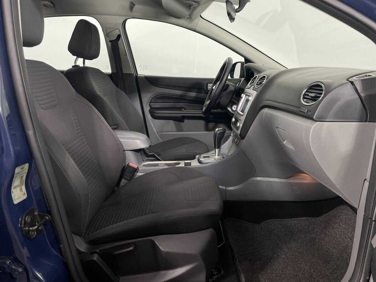 Ford Focus с пробегом — 2008 год. Фото: #13