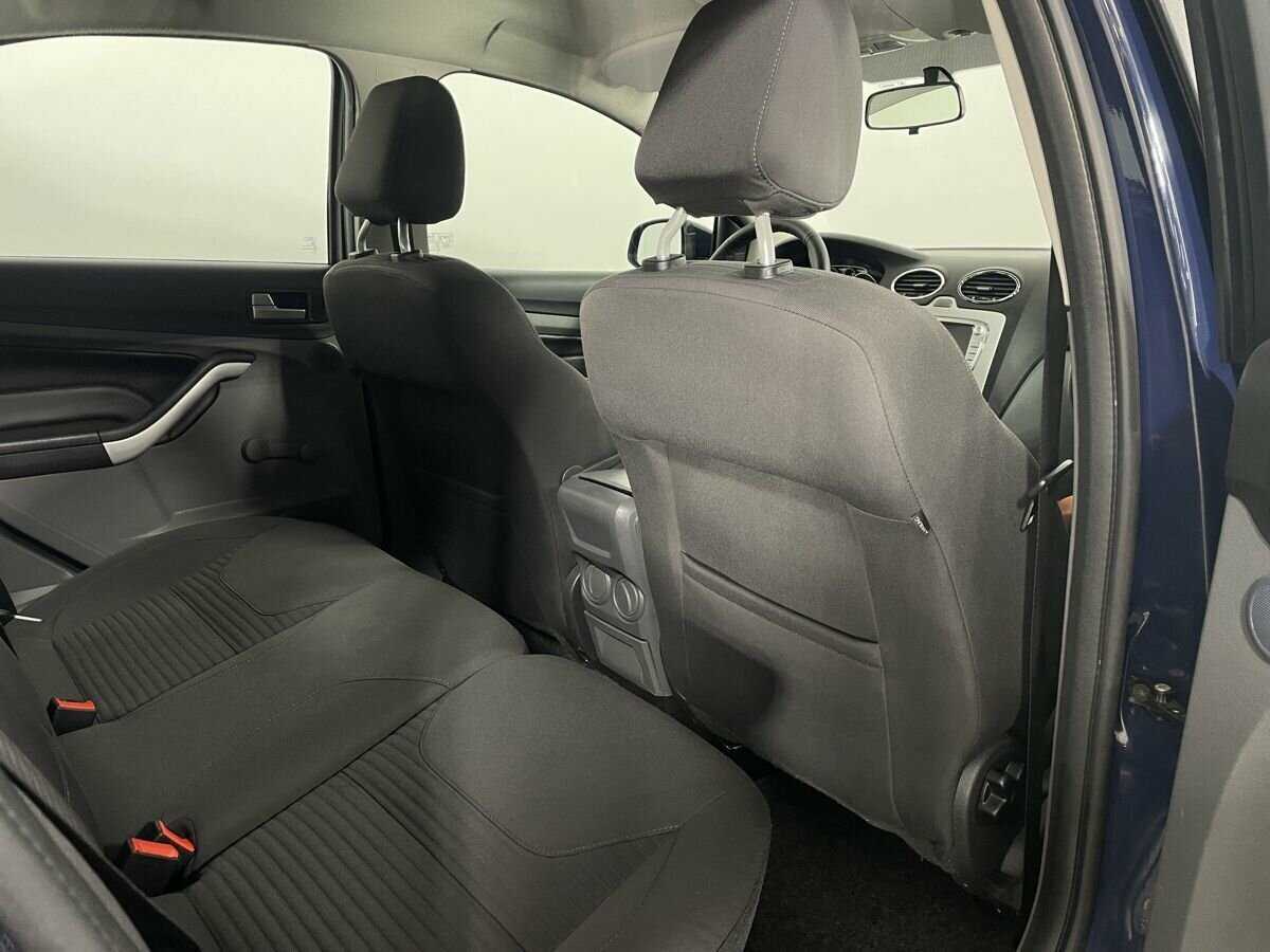 Ford Focus с пробегом — 2008 год. Фото: #15