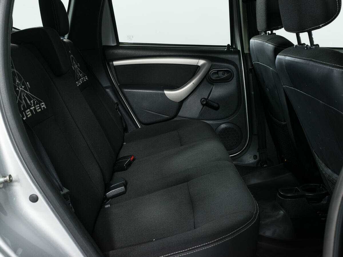 Renault Duster с пробегом — 2014 год. Фото: #10