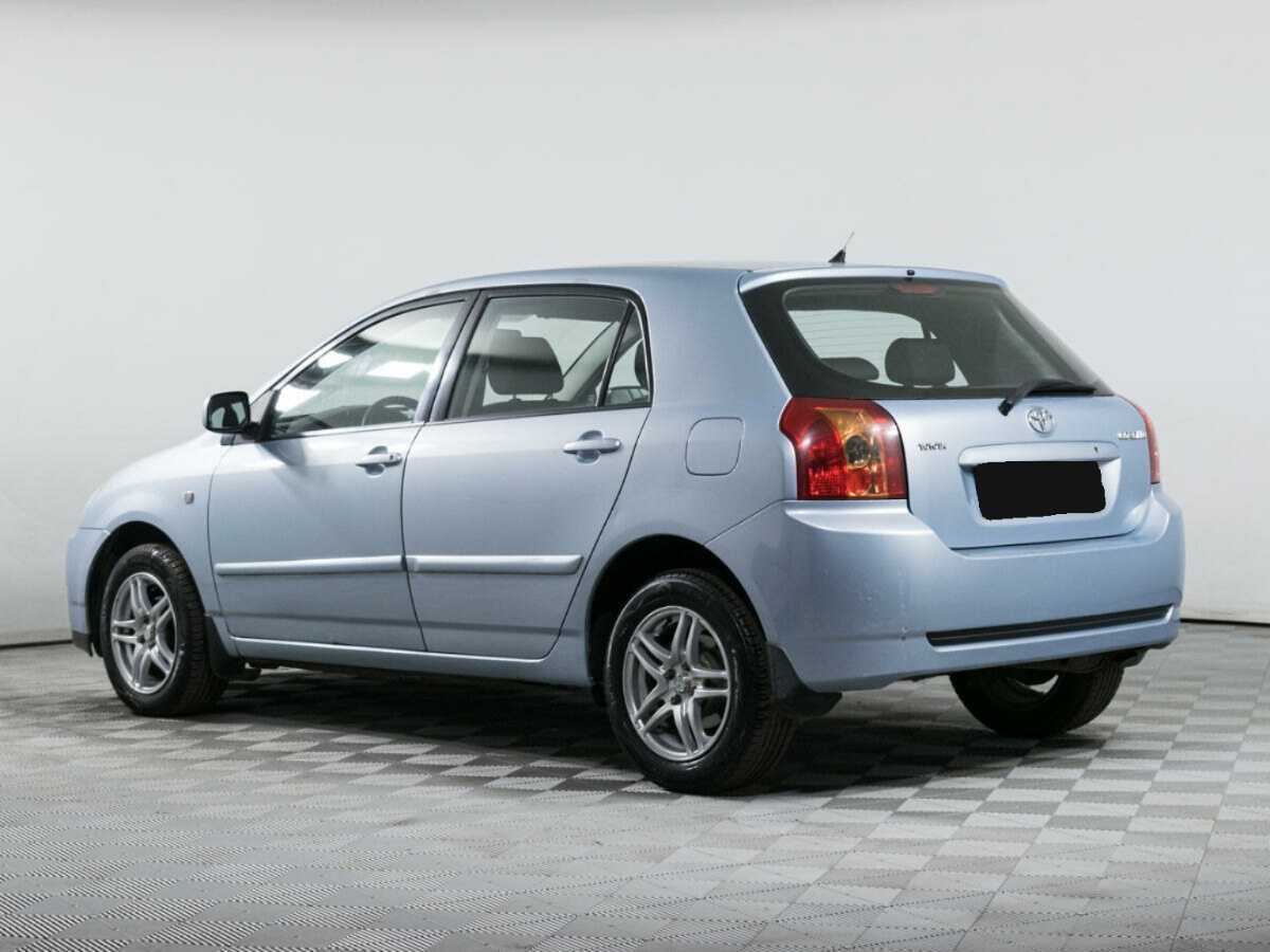 Toyota Corolla с пробегом — 2004 год. Фото: #5