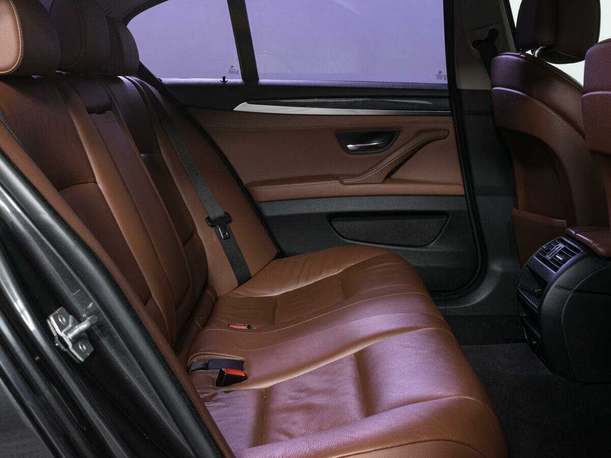 BMW 5 серии с пробегом — 2013 год. Фото: #7