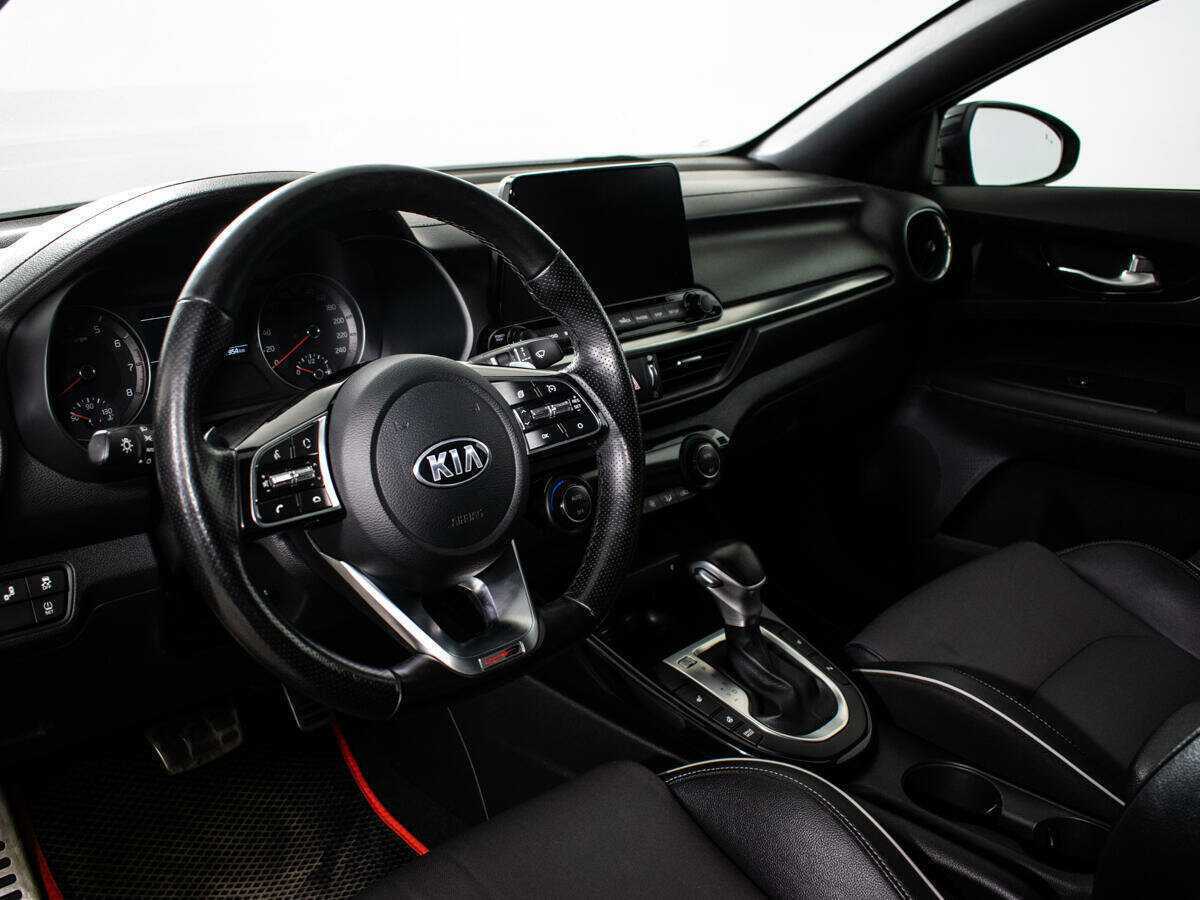 Kia Cerato с пробегом — 2021 год. Фото: #12