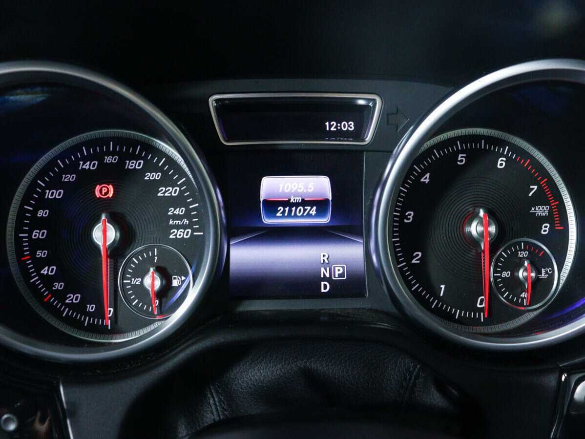 Mercedes-Benz GLS с пробегом — 2016 год. Фото: #10