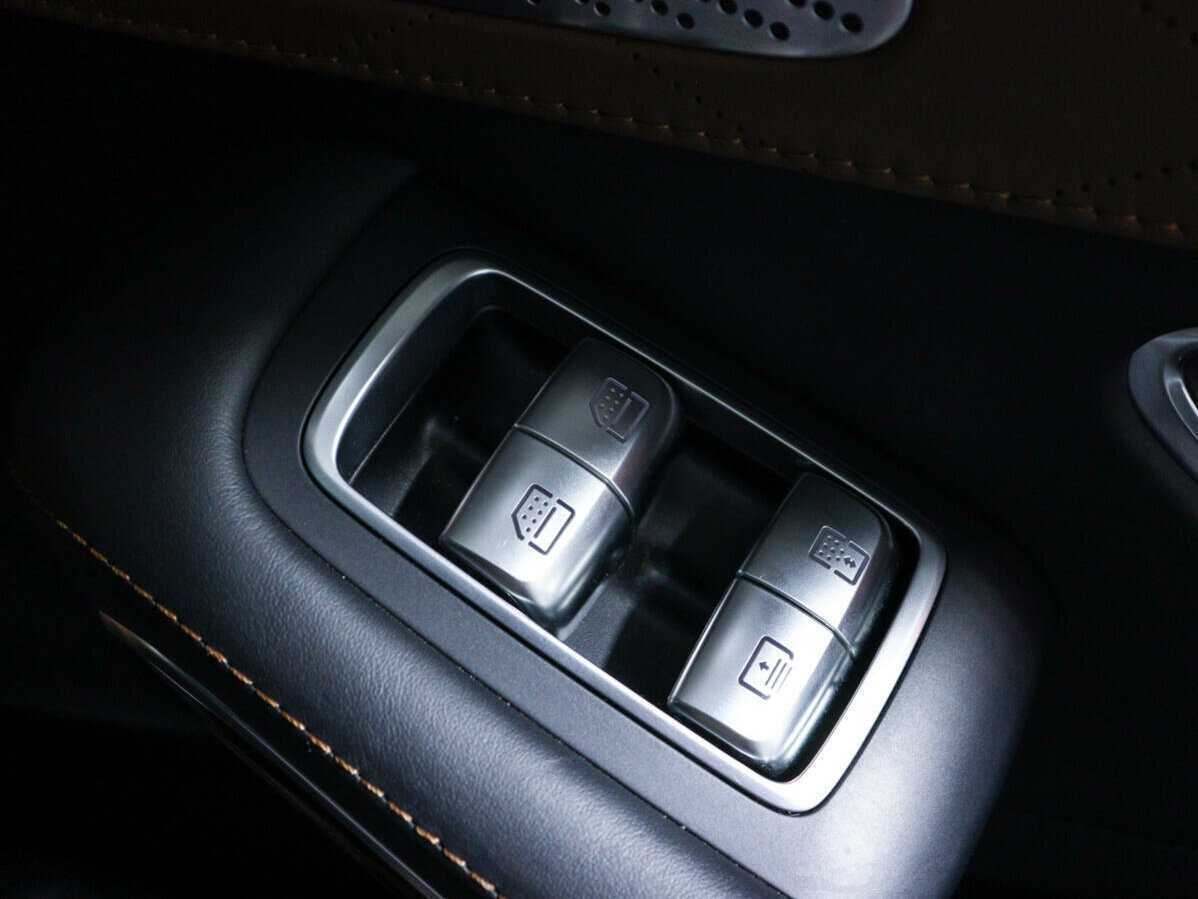 Mercedes-Benz Maybach S-Класс с пробегом — 2015 год. Фото: #19