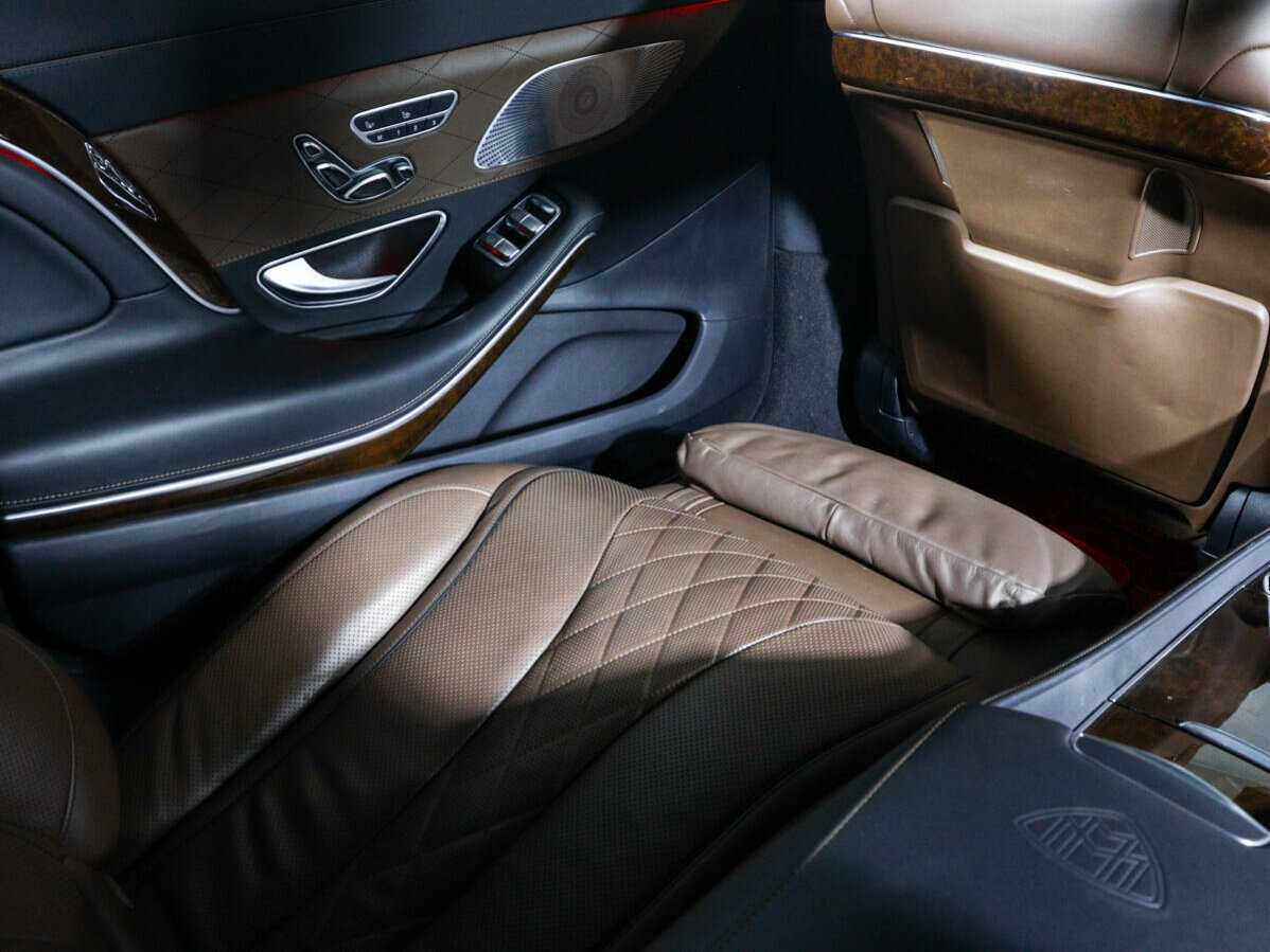 Mercedes-Benz Maybach S-Класс с пробегом — 2015 год. Фото: #21