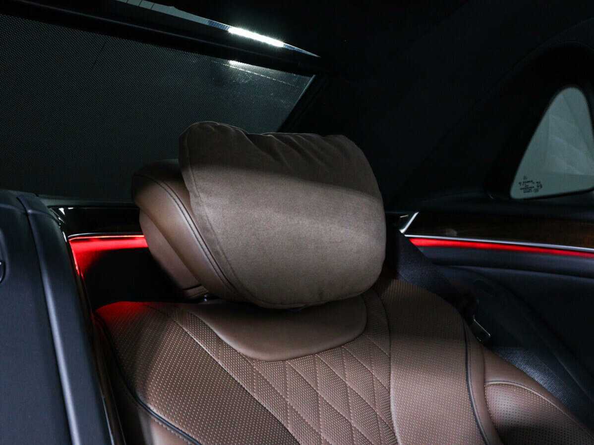 Mercedes-Benz Maybach S-Класс с пробегом — 2015 год. Фото: #22