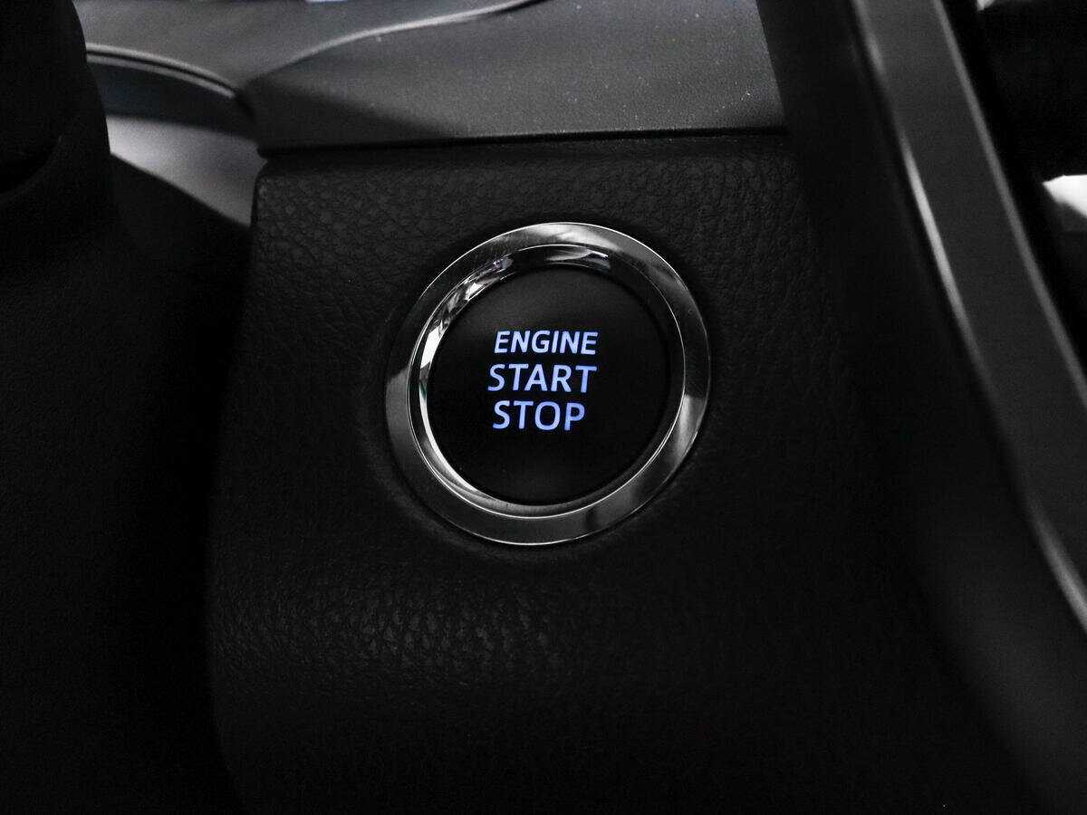 Toyota Camry с пробегом — 2023 год. Фото: #19