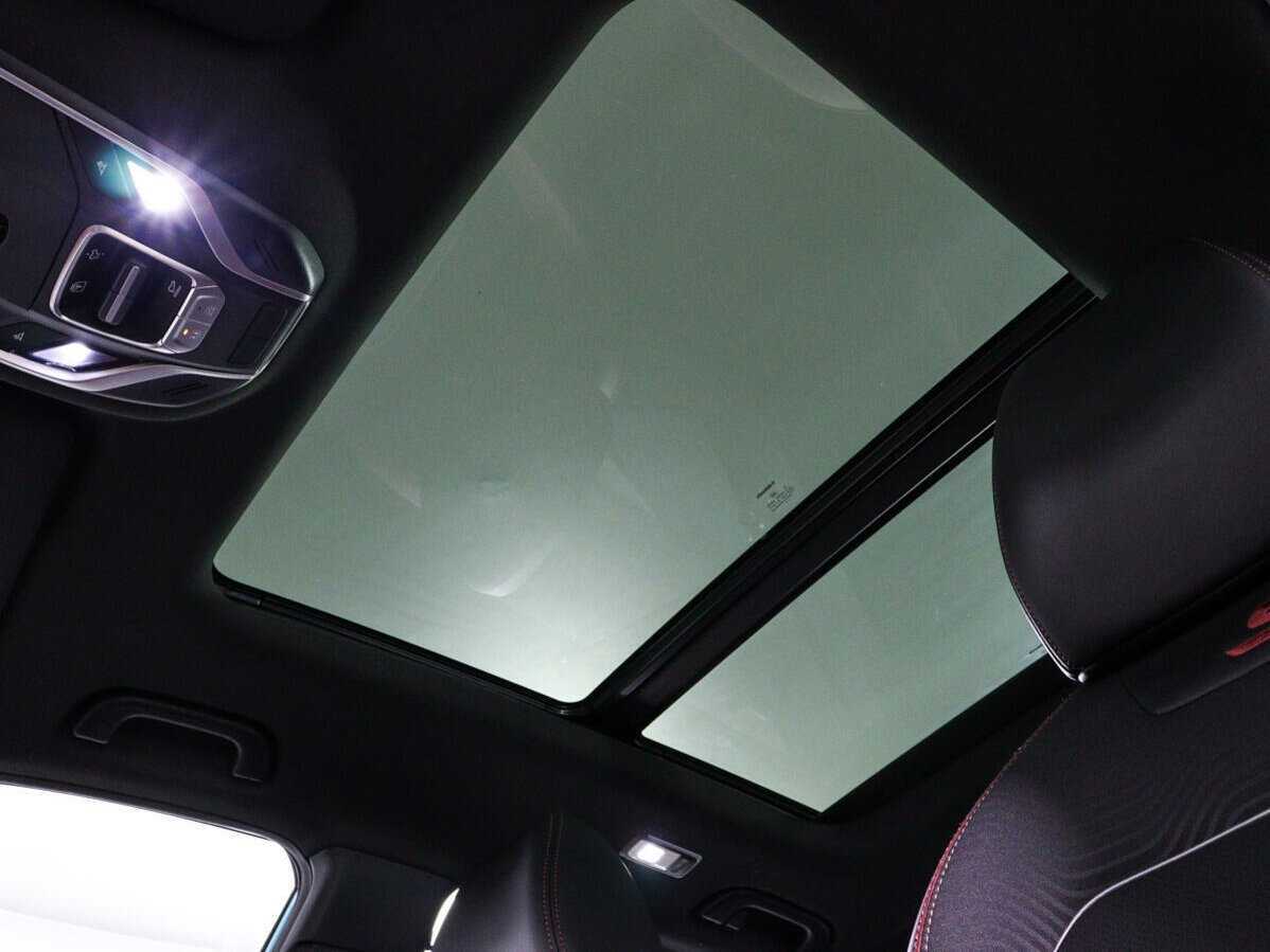 Geely Coolray с пробегом — 2023 год. Фото: #13