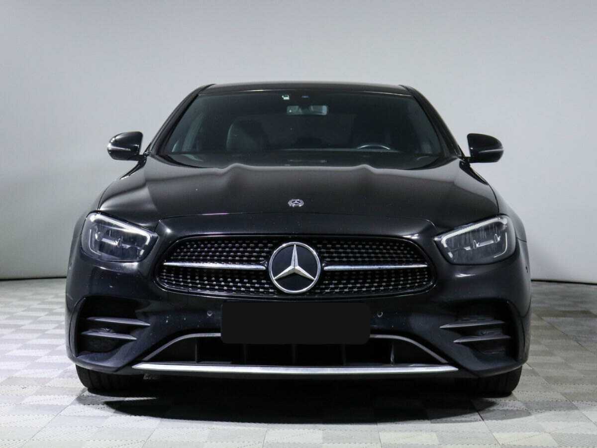 Mercedes-Benz E-Класс с пробегом — 2020 год. Фото: #1