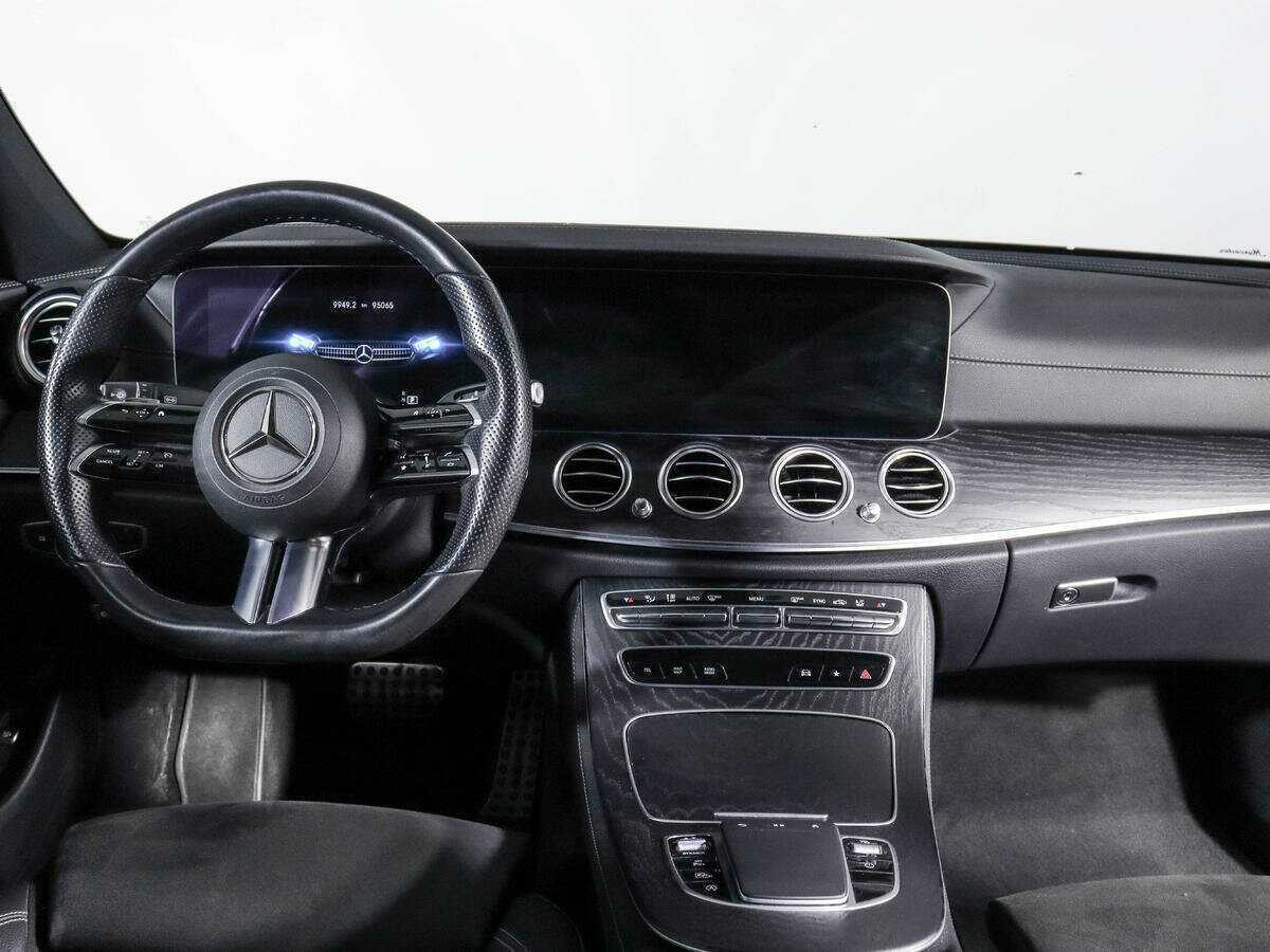 Mercedes-Benz E-Класс с пробегом — 2020 год. Фото: #11