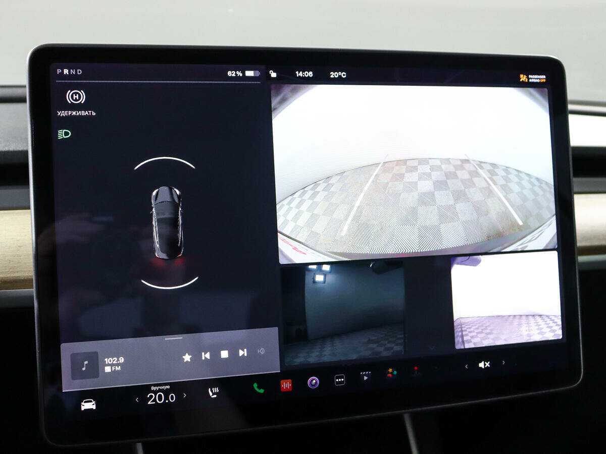 Tesla Model 3 с пробегом — 2018 год. Фото: #8