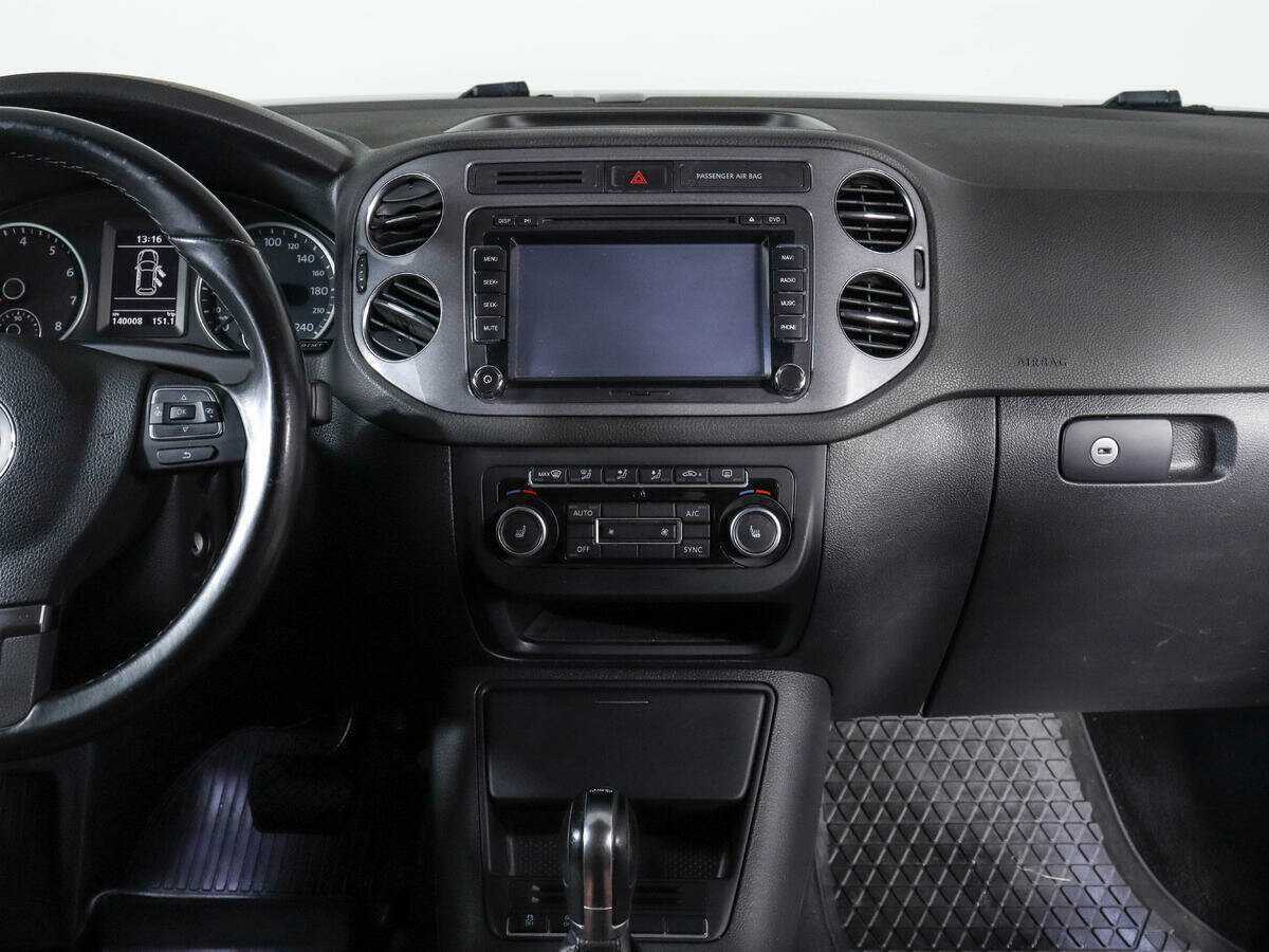 Volkswagen Tiguan с пробегом — 2013 год. Фото: #10