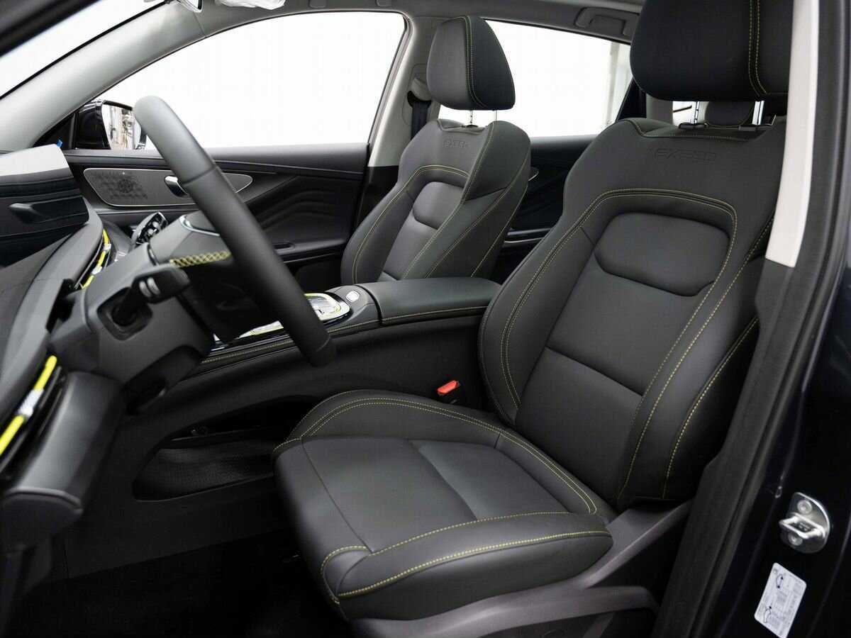 EXEED LX с пробегом — 2023 год. Фото: #7