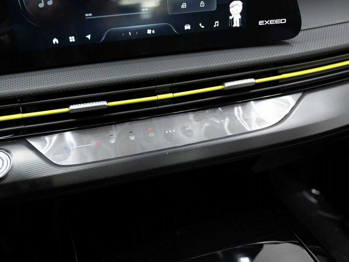 EXEED LX с пробегом — 2023 год. Фото: #18