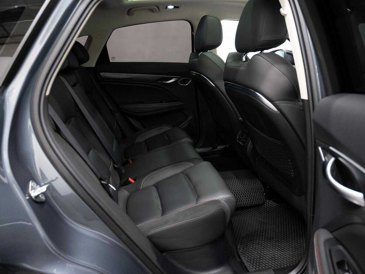 Geely Tugella с пробегом — 2022 год. Фото: #9