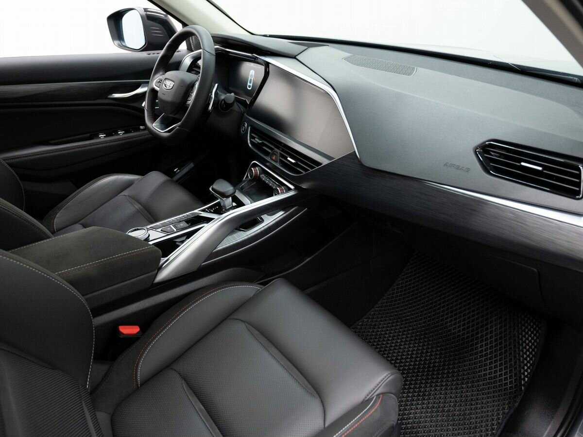 Geely Tugella с пробегом — 2022 год. Фото: #10