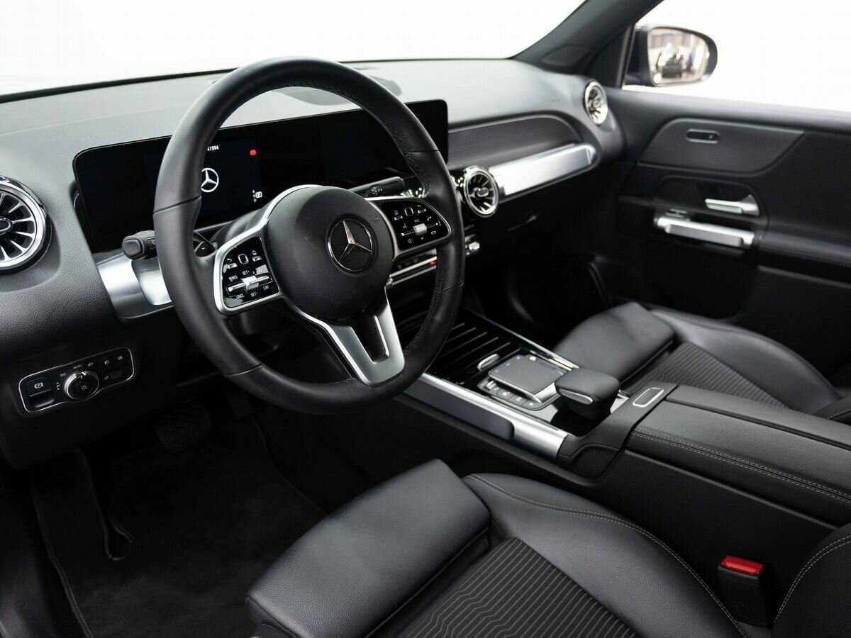 Mercedes-Benz GLB с пробегом — 2021 год. Фото: #6