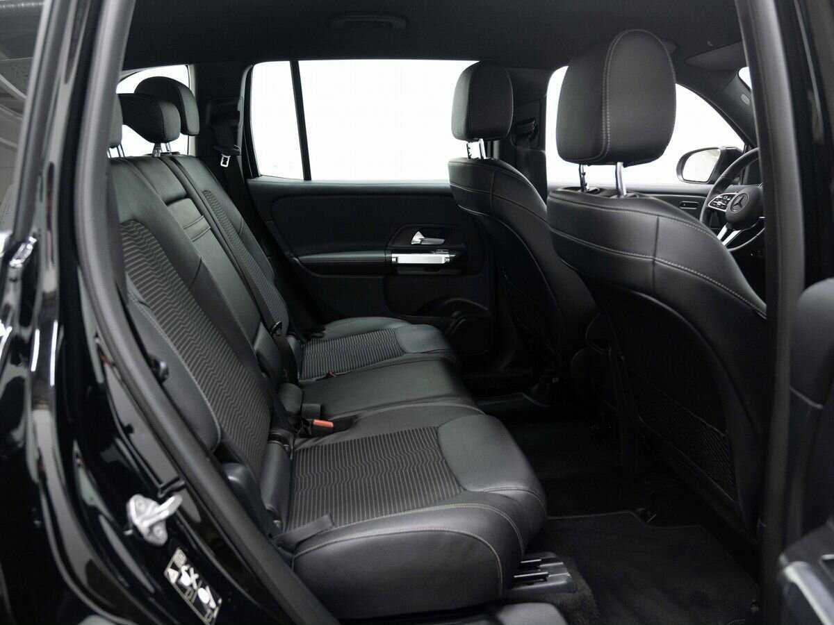 Mercedes-Benz GLB с пробегом — 2021 год. Фото: #9