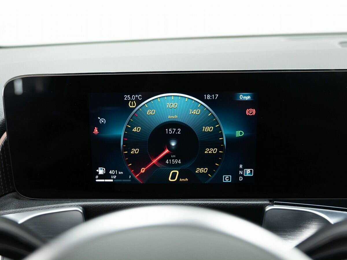 Mercedes-Benz GLB с пробегом — 2021 год. Фото: #19