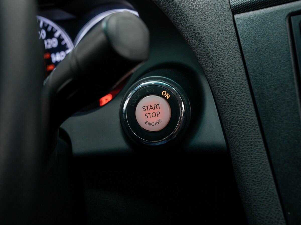 Nissan Altima с пробегом — 2012 год. Фото: #17