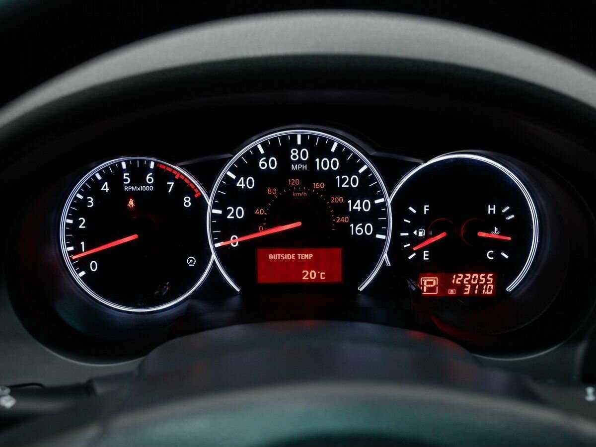 Nissan Altima с пробегом — 2012 год. Фото: #18