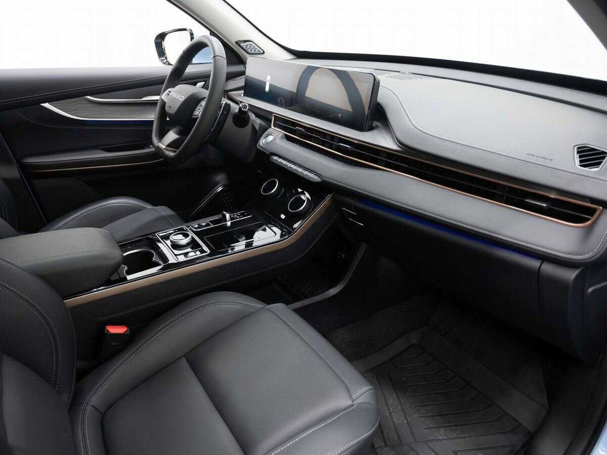 EXEED LX с пробегом — 2023 год. Фото: #10