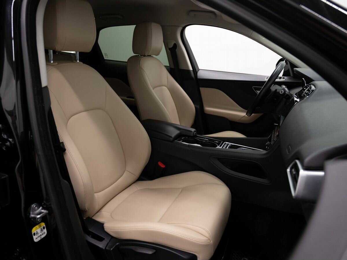 Jaguar F-Pace с пробегом — 2017 год. Фото: #9