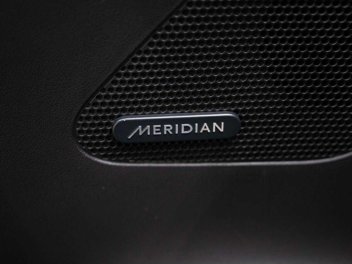 Jaguar F-Pace с пробегом — 2017 год. Фото: #15