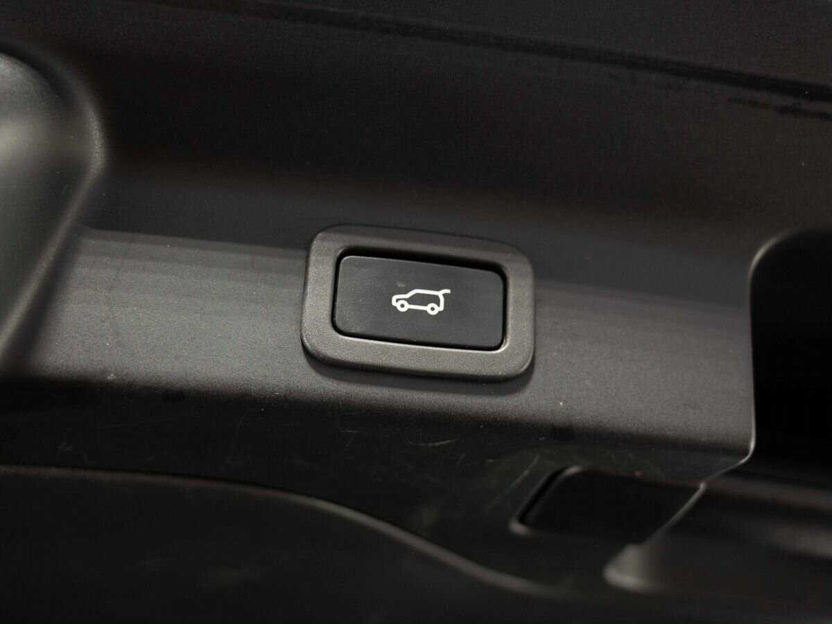 Jaguar F-Pace с пробегом — 2017 год. Фото: #20