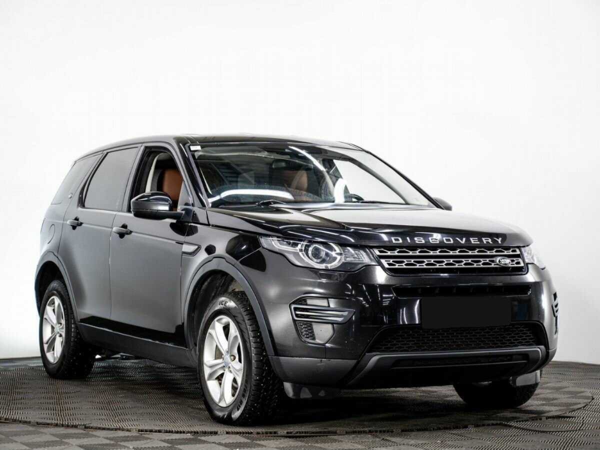 Land Rover Discovery Sport с пробегом — 2015 год. Фото: #2