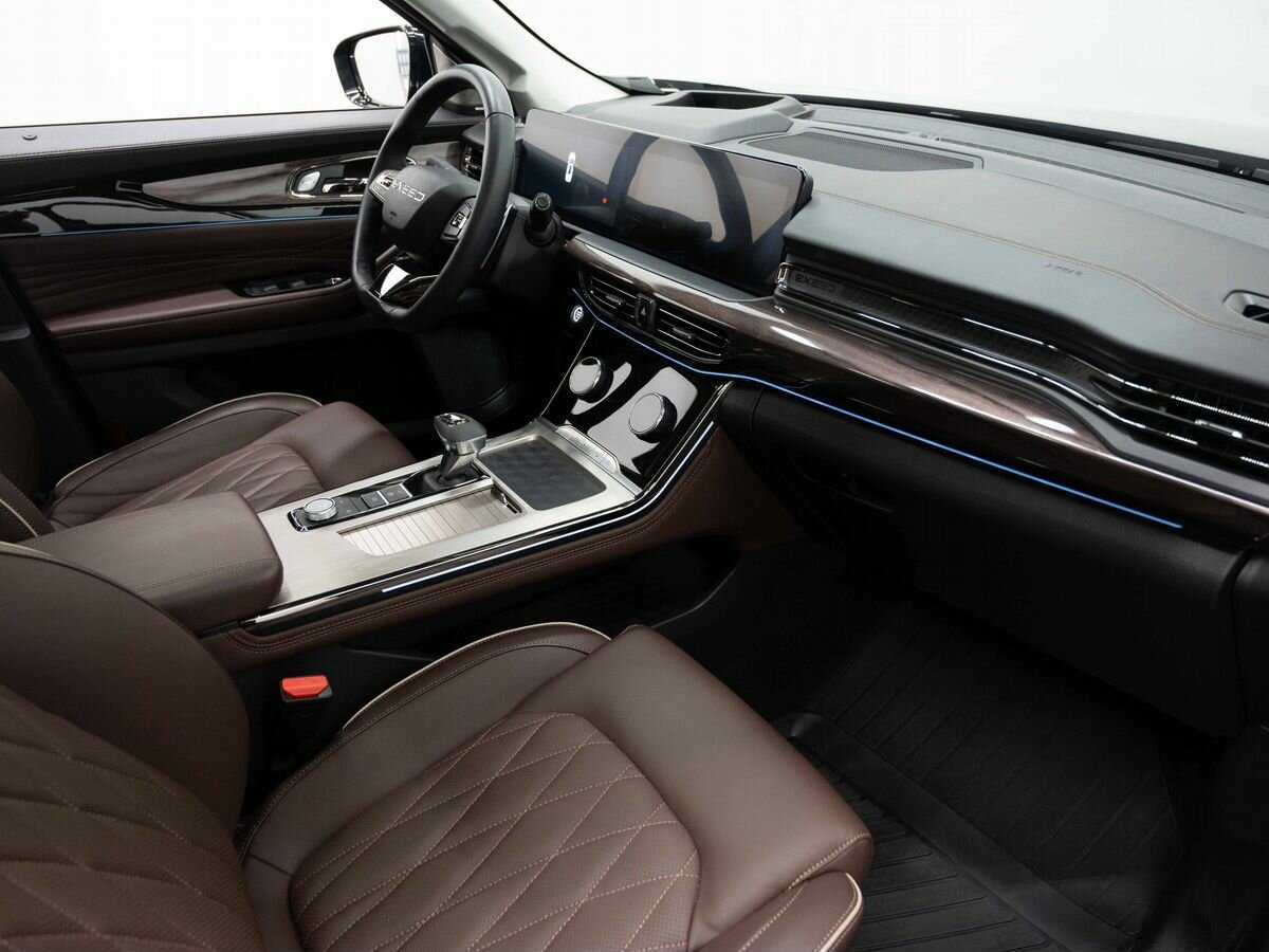 EXEED VX с пробегом — 2023 год. Фото: #10