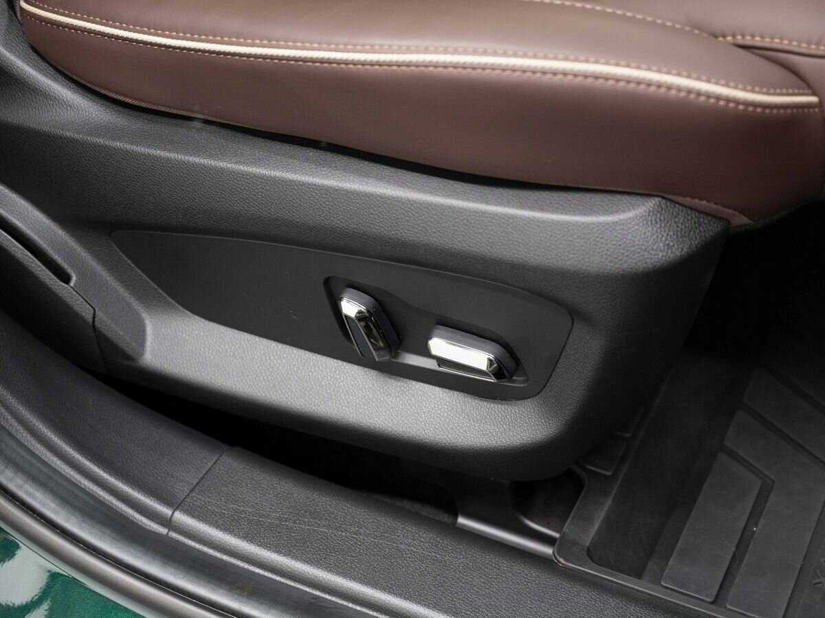 EXEED VX с пробегом — 2023 год. Фото: #12