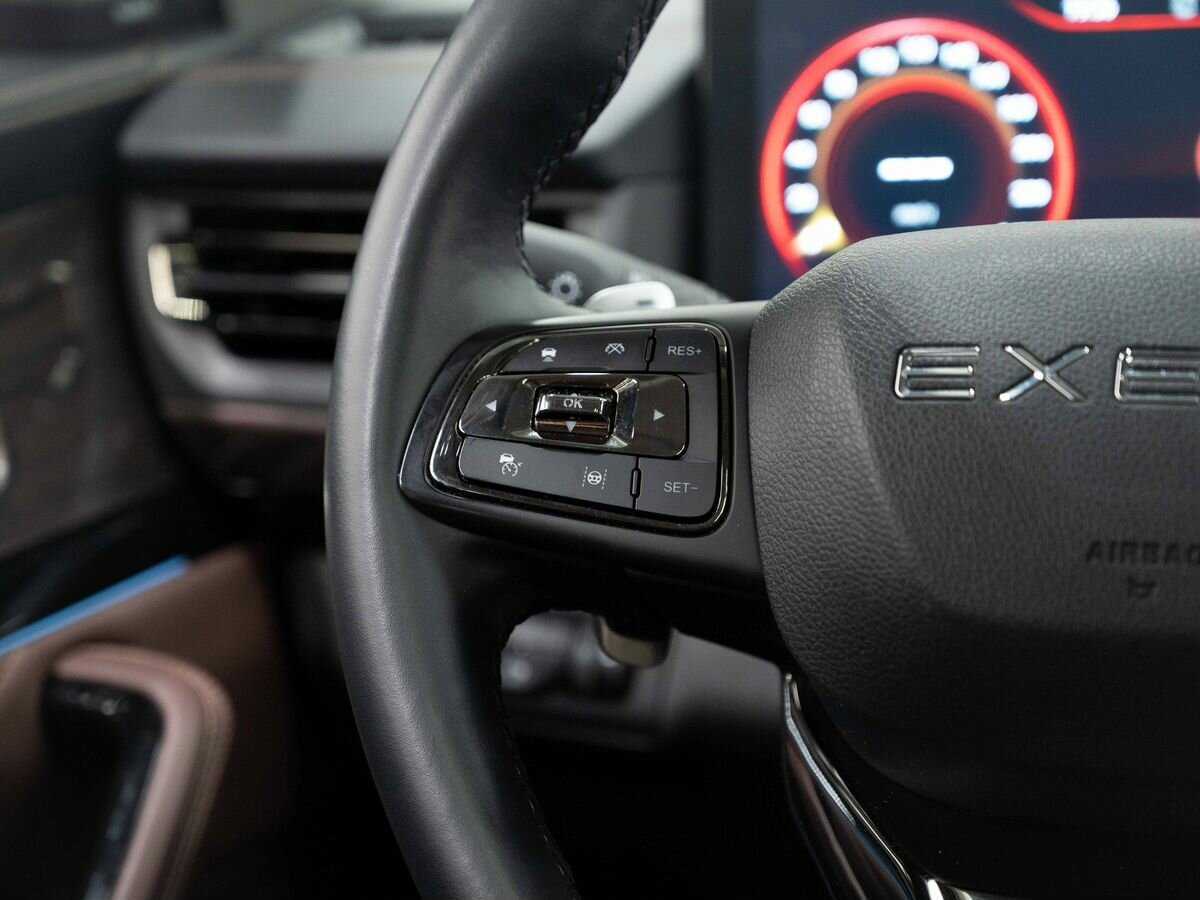 EXEED VX с пробегом — 2023 год. Фото: #15