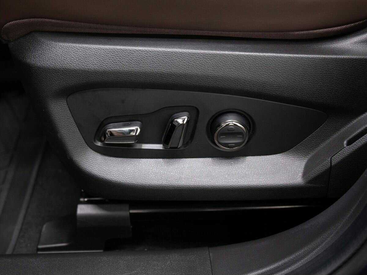 EXEED VX с пробегом — 2023 год. Фото: #19