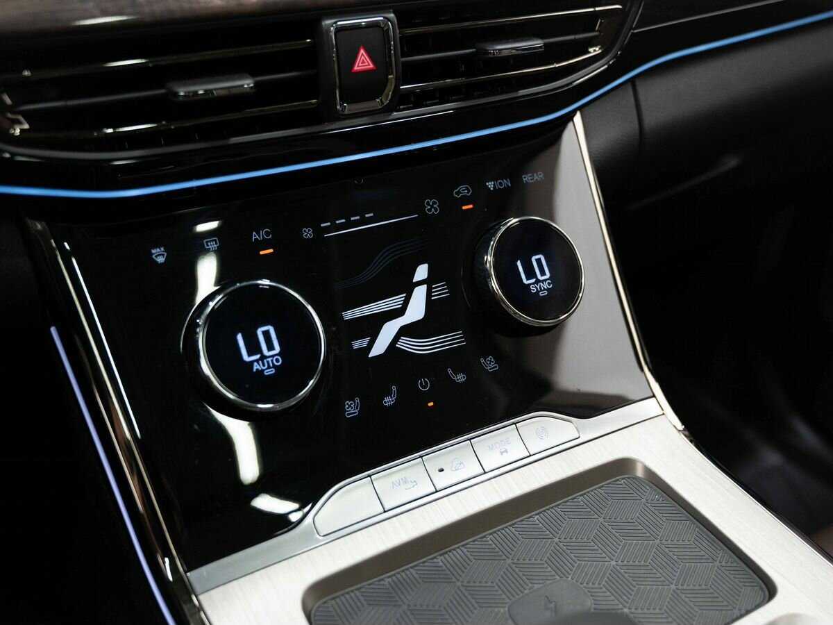 EXEED VX с пробегом — 2023 год. Фото: #23