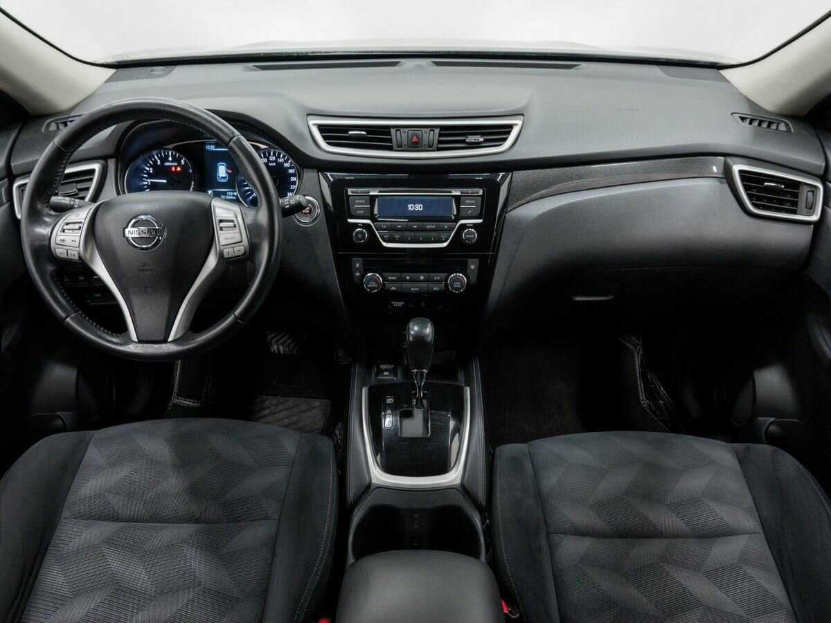 Nissan X-Trail с пробегом — 2015 год. Фото: #9