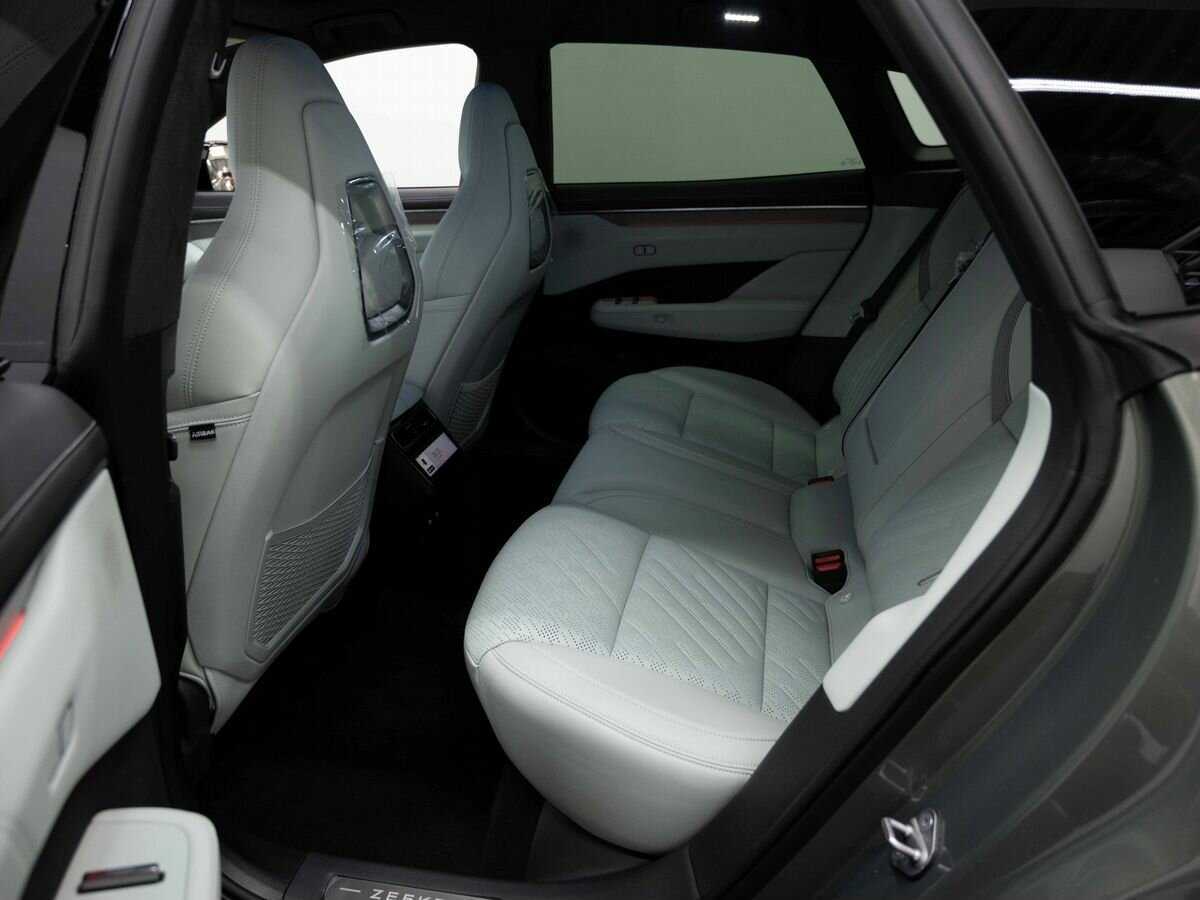 Zeekr 001 с пробегом — 2024 год. Фото: #8