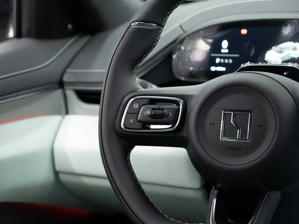 Zeekr 001 с пробегом — 2024 год. Фото: #12