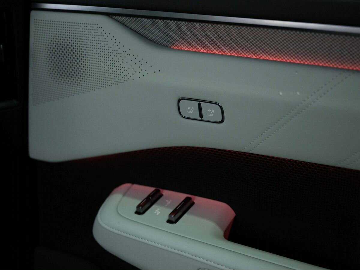 Zeekr 001 с пробегом — 2024 год. Фото: #17