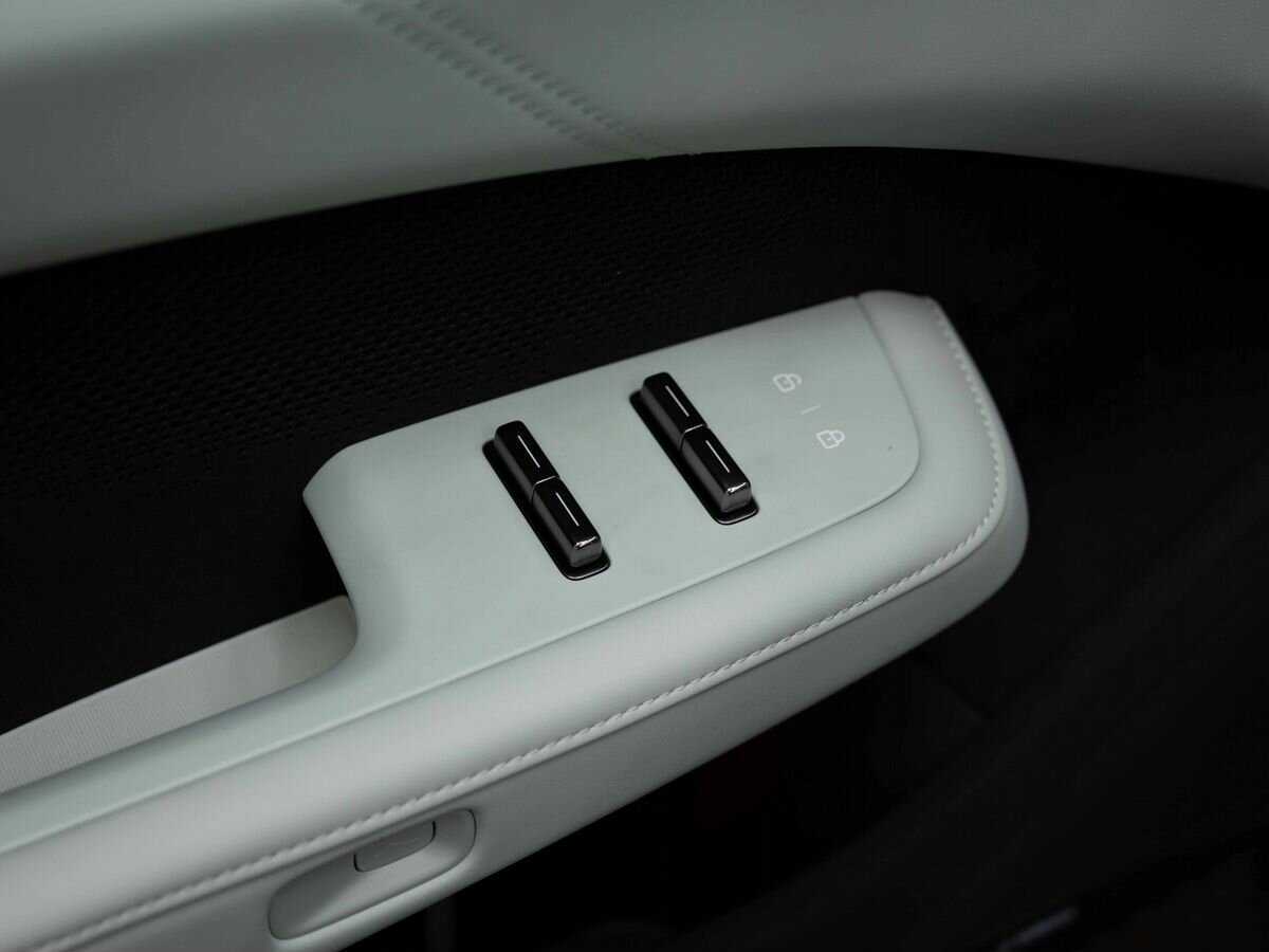 Zeekr 001 с пробегом — 2024 год. Фото: #18