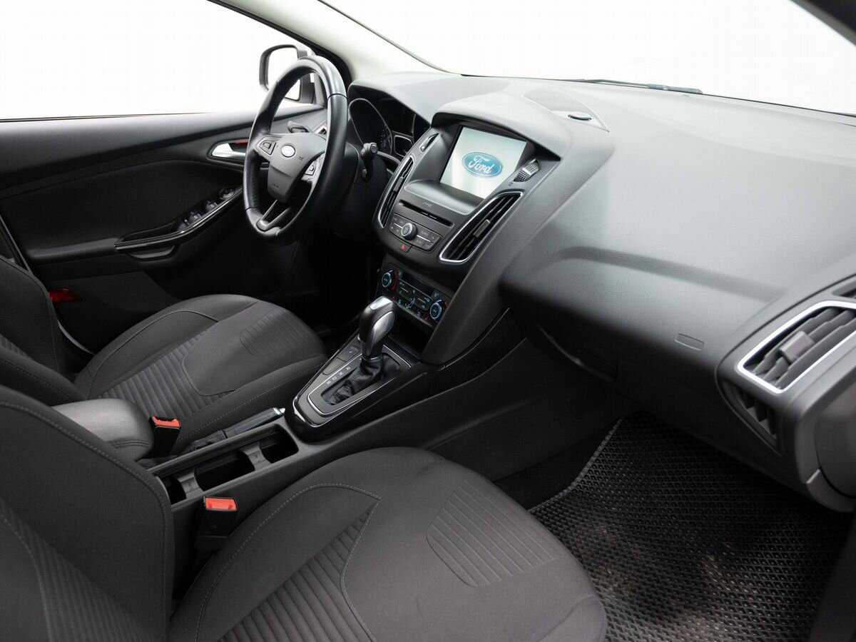 Ford Focus с пробегом — 2016 год. Фото: #10